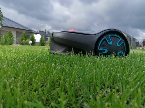 instalacja robotów koszących w Szczecinie 