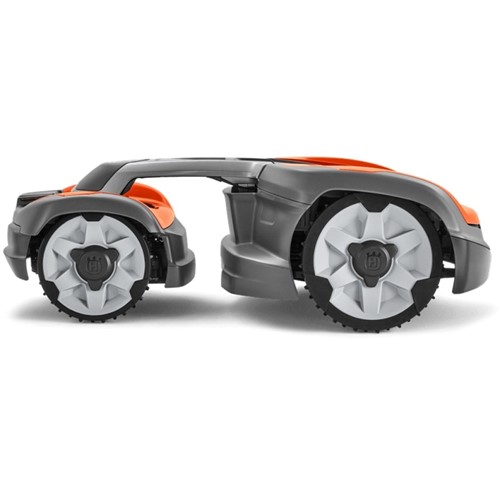 Husqvarna Automower® 535 AWD 3500 m2
