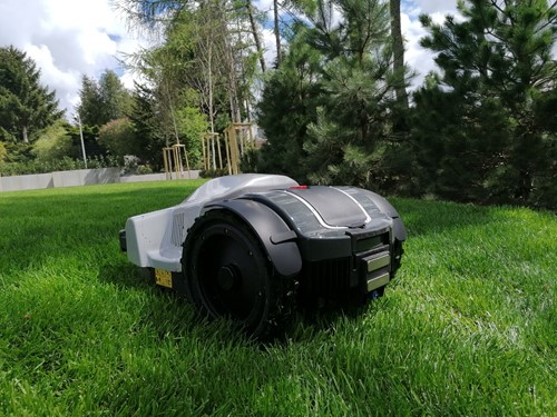 instalacja robotów koszących w Szczecinie 