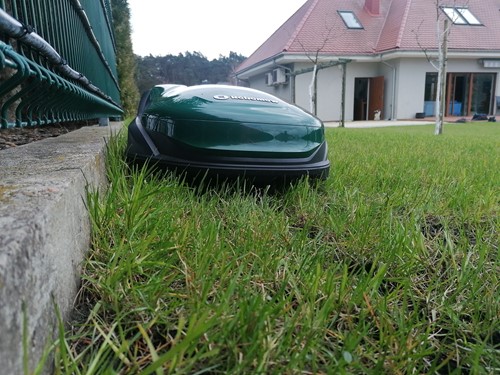 instalacja robotów koszących w Szczecinie 