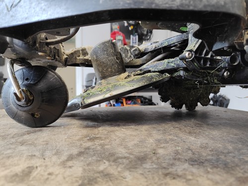 Serwis gwarancyjny i pozagwarancyjny robotów koszących Szczecin 