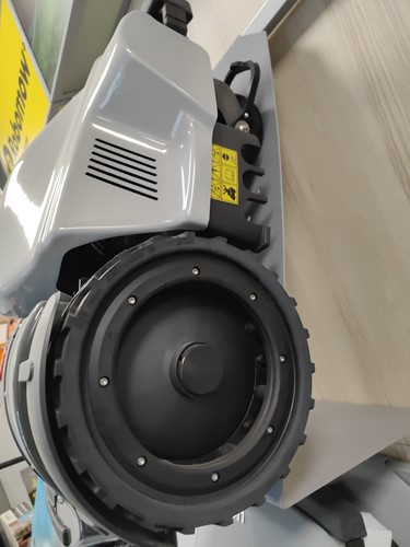 Robot Koszący WIPER TREKKER  S Premium 3200m2