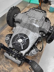 Serwis gwarancyjny i pozagwarancyjny robotów koszących Szczecin 