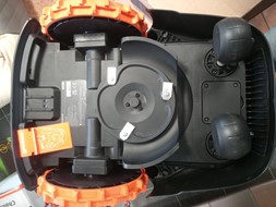 Serwis gwarancyjny i pozagwarancyjny robotów koszących Szczecin 